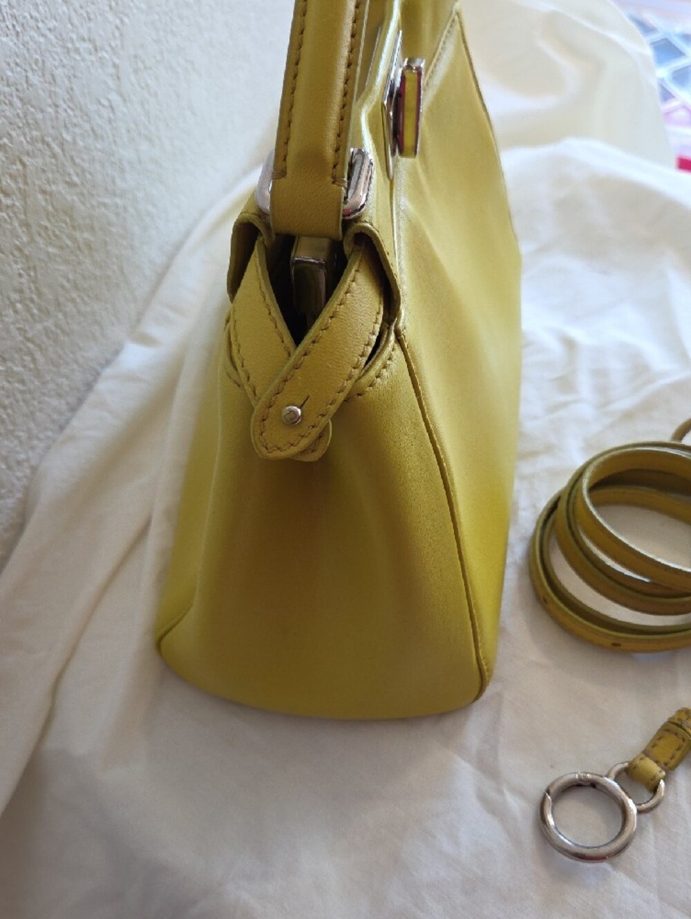Fendi Peekaboo Yellow Handbag - Picture 5 of 9